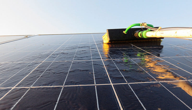 Solar Panel Cleaning Company